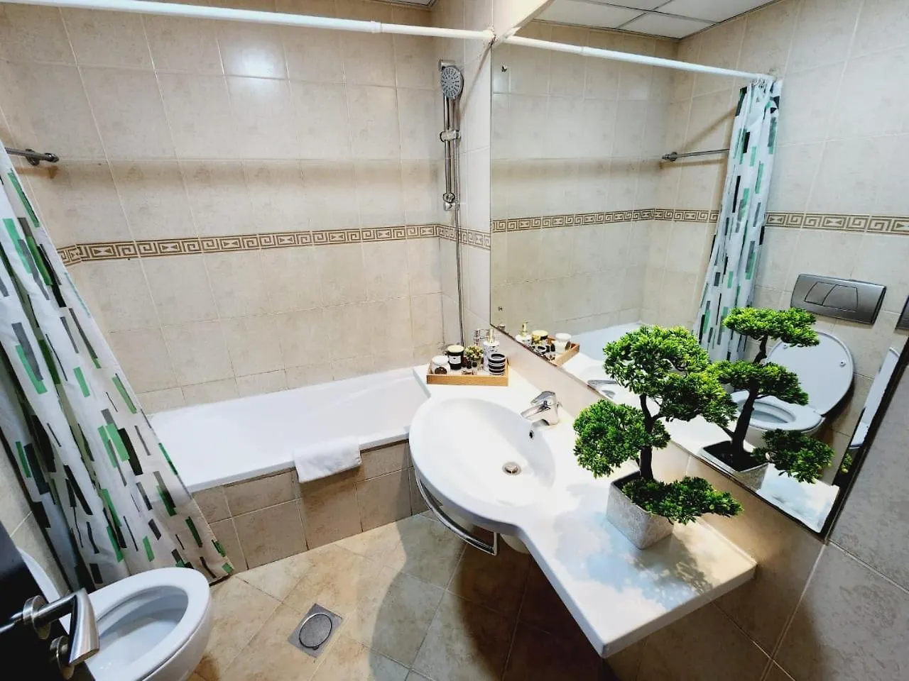 Lovely 1-Bedroom Apartment In The Heart Of Dubai Marina 0*,